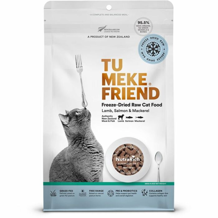 Tu Meke Friend Cat Food Freeze dried Lamb Salmon Chicken